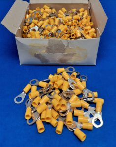 Restant Ring M8 Geel-01